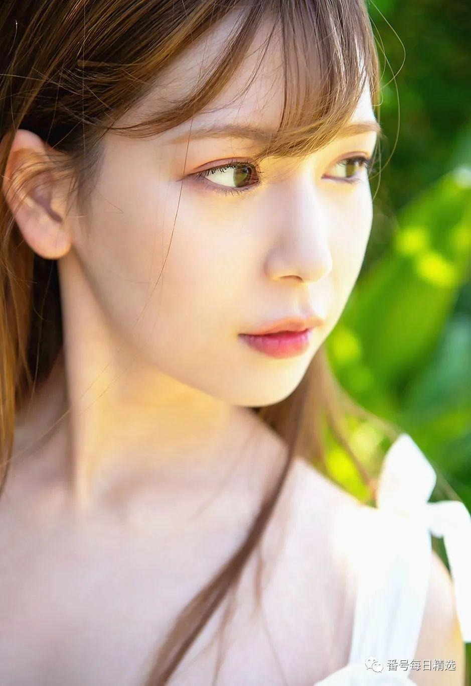 明里柚_惊爆清纯女神私密写真流出76张高清无修图