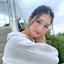 本庄玲_独家曝光甜美偶像大尺度写真泄密74张珍藏