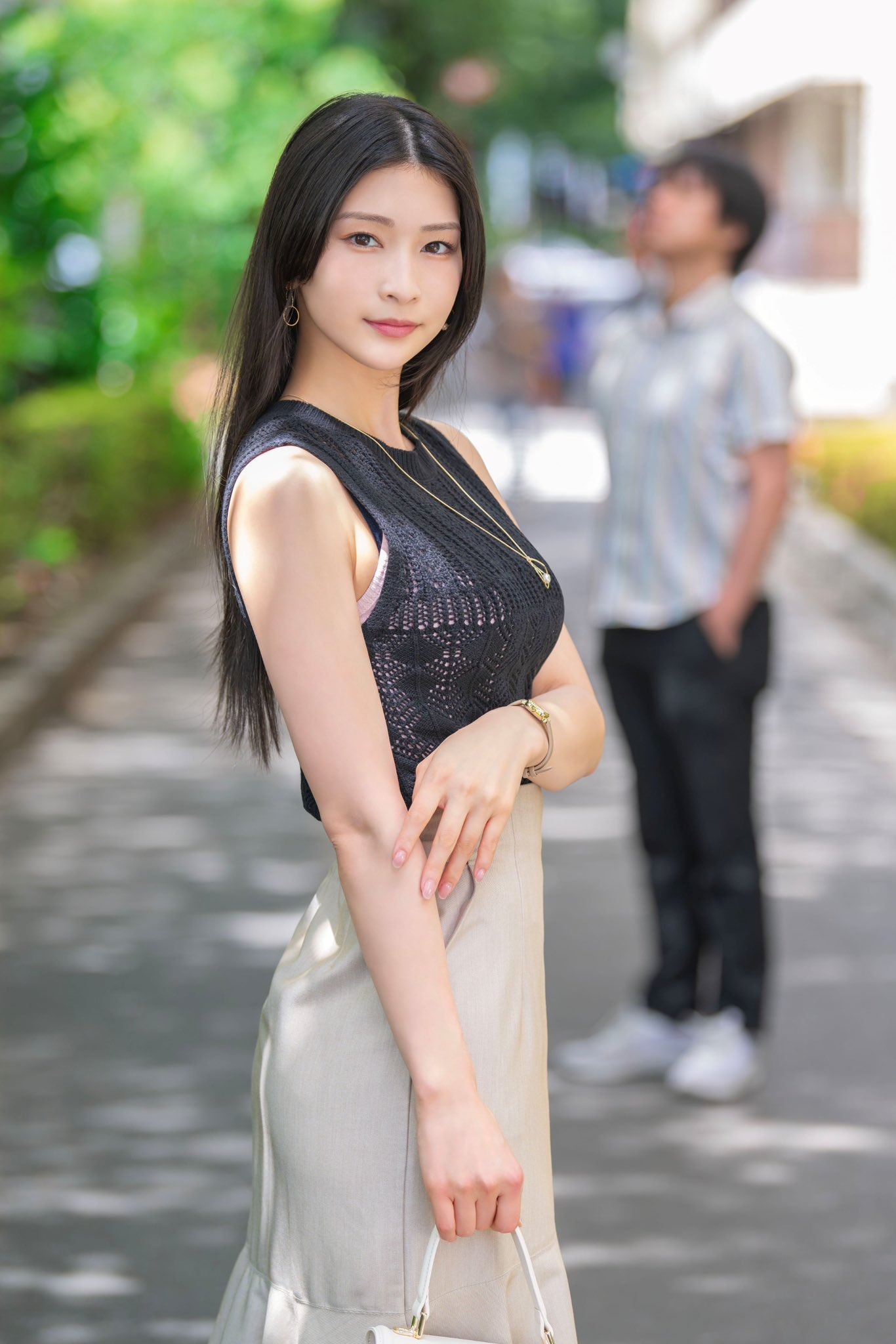 本庄玲_独家曝光甜美偶像大尺度写真泄密74张珍藏