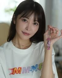 森日向子_全网炸锅优雅女神私房照外流80张