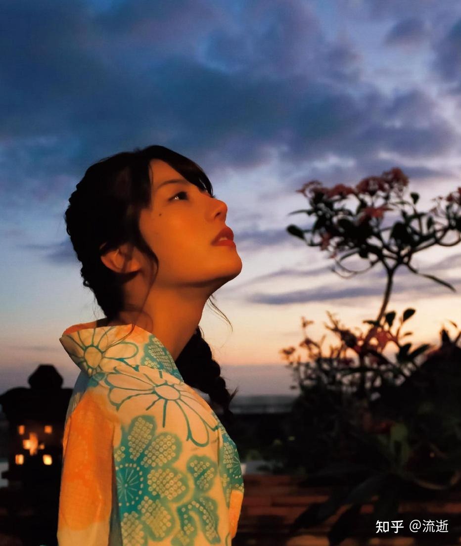 田中柠檬_清新女神沦陷私密写真曝光44张