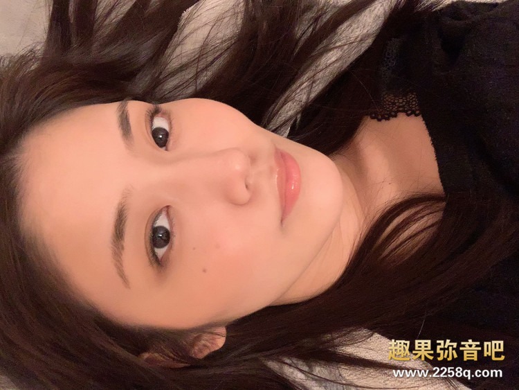 神宫寺奈绪_熟女天花板私密写真外泄69张