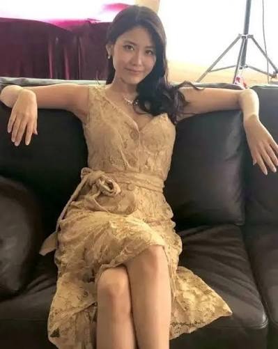 神宫寺奈绪_熟女天花板私密写真外泄69张